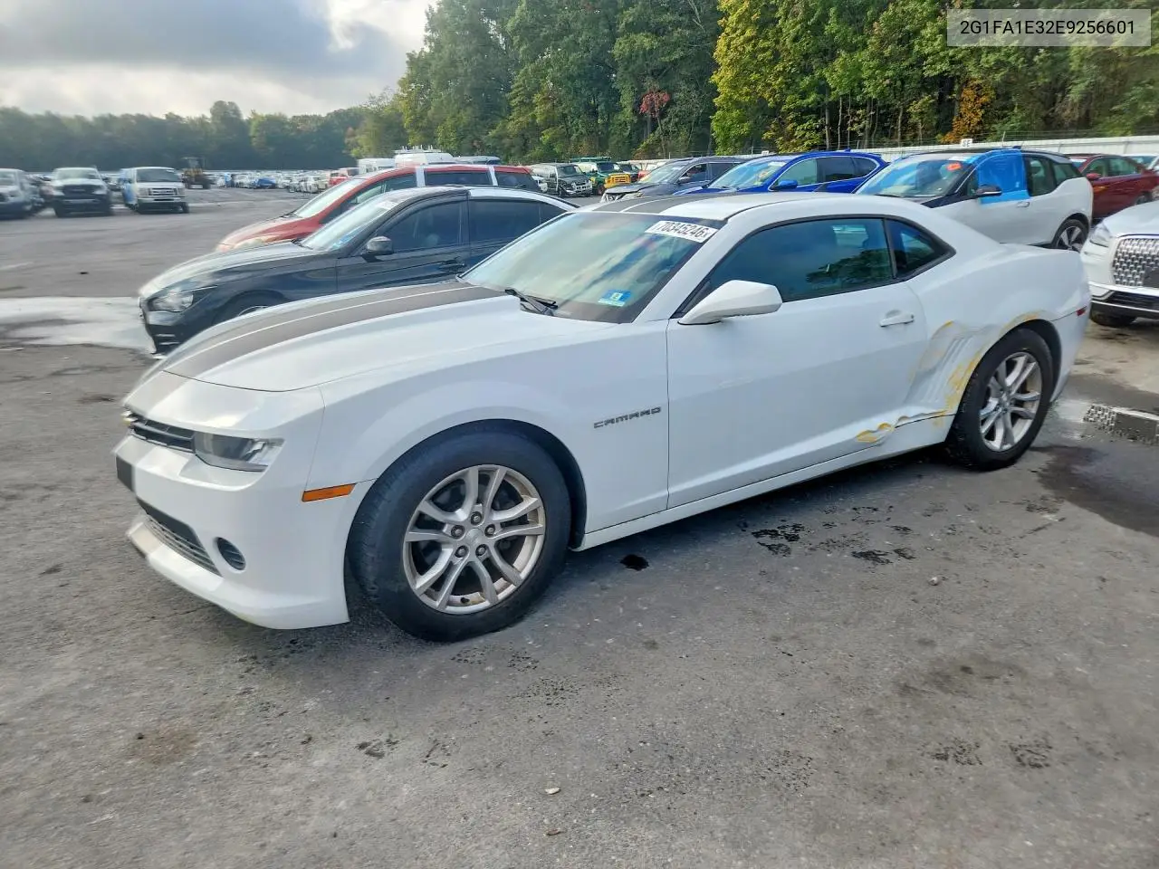2014 Chevrolet Camaro Ls VIN 2G1FA1E32E9256601 фото 1