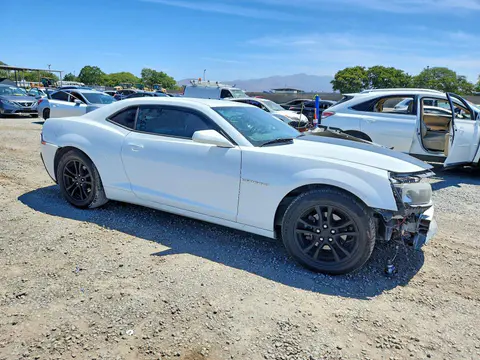 2015 Chevrolet Camaro VIN 2G1FB1E39F9162133 фото 4