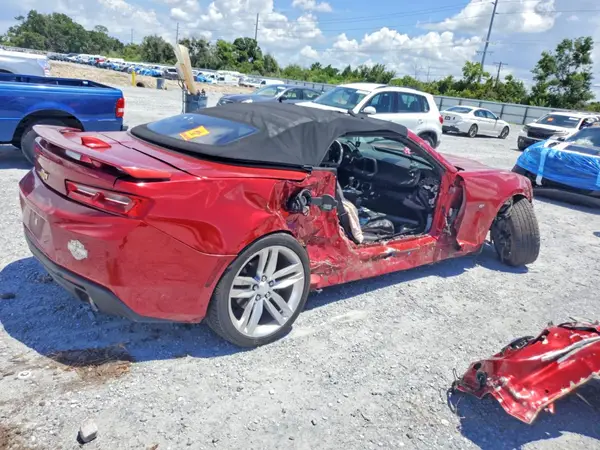 1G1FB3DS3G0177663 — 2016 Chevrolet Camaro, фото 3 с аукциона Copart 02.10.2026, Повреждения со всех сторон