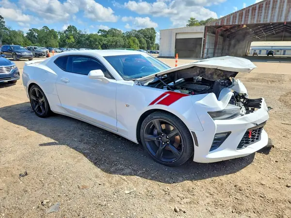 1G1FH1R74G0169532 — 2016 Chevrolet Camaro, фото 4 с аукциона Copart, Передняя часть