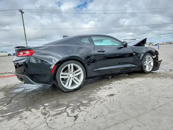 1G1FD1RS2G0119647 — 2016 Chevrolet Camaro, фото 3 с аукциона Copart, Передняя часть