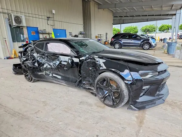1G1FH1R77H0135344 — 2017 Chevrolet Camaro, фото 4 с аукциона Copart 30.09.2026, Повреждения со всех сторон
