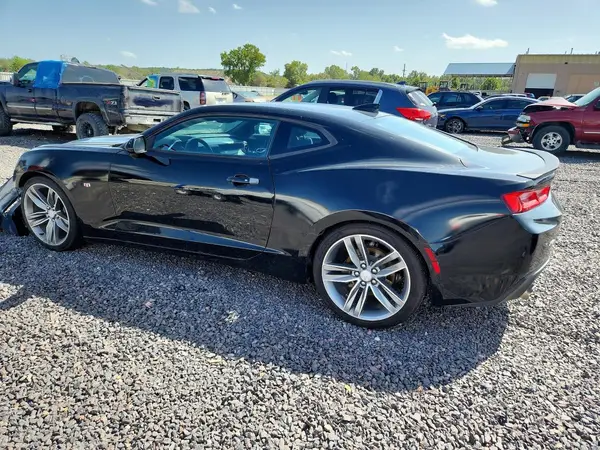 1G1FB1RS2H0162957 — 2017 Chevrolet Camaro, фото 2 с аукциона Copart, Передняя часть