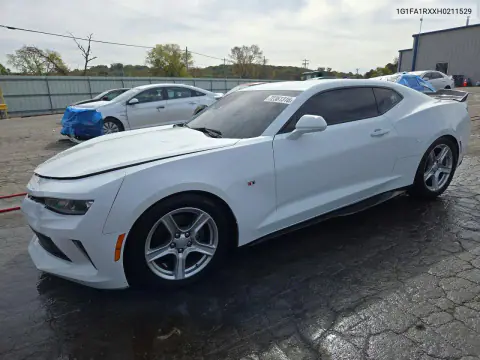 1G1FA1RXXH0211529 — 2017 Chevrolet Camaro, Передняя часть, фото до ремонта