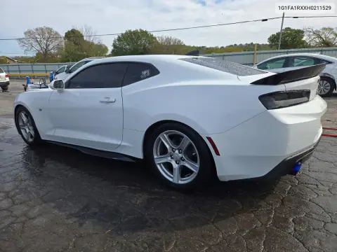 2017 Chevrolet Camaro Ls VIN 1G1FA1RXXH0211529 фото 2