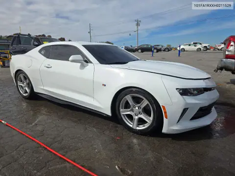 2017 Chevrolet Camaro Ls VIN 1G1FA1RXXH0211529 фото 4