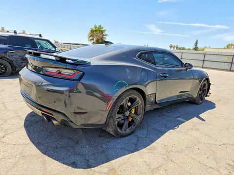 2018 Chevrolet Camaro VIN 1G1FH1R74J0110326 фото 3