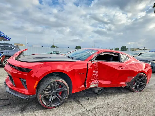 1G1FE1R79J0112758 — 2018 Chevrolet Camaro, Передняя часть (Front End), фото до ремонта