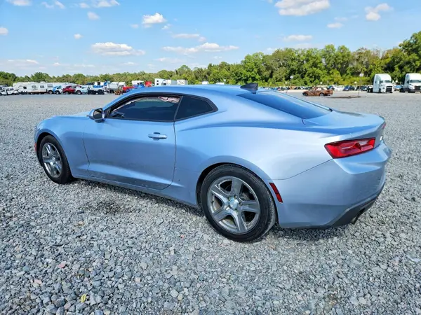 1G1FB1RX3J0127300 — 2018 Chevrolet Camaro, фото 2 с аукциона Copart, Передняя часть