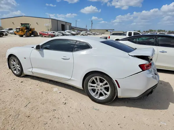 1G1FB1RX4J0191023 — 2018 Chevrolet Camaro, фото 2 с аукциона Copart 08.10.2026, Задняя часть