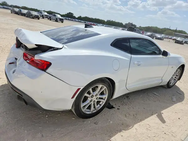 1G1FB1RX4J0191023 — 2018 Chevrolet Camaro, фото 3 с аукциона Copart 08.10.2026, Задняя часть