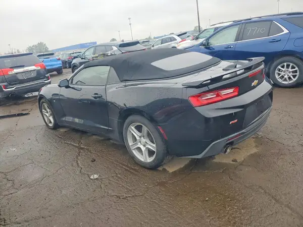 1G1FB3DS9J0153679 — 2018 Chevrolet Camaro, фото 2 с аукциона Copart, Передняя часть