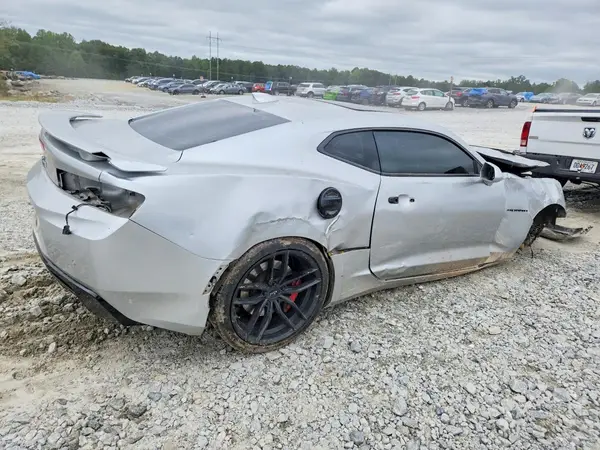 1G1FH1R72J0156916 — 2018 Chevrolet Camaro, фото 3 с аукциона Copart, Передняя часть