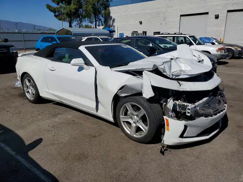 2019 Chevrolet Camaro VIN 1G1FB3DX6K0124993 фото 4