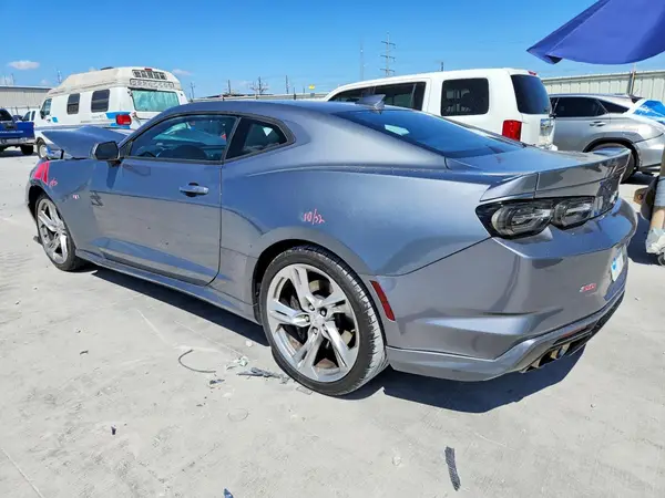 1G1FE1R78K0145154 — 2019 Chevrolet Camaro, фото 2 с аукциона Copart, Передняя часть