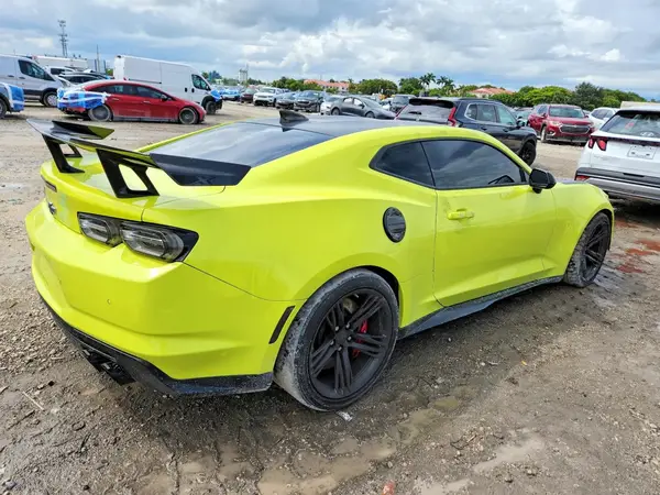 1G1FJ1R61K0144852 — 2019 Chevrolet Camaro, фото 3 с аукциона Copart, Передняя часть