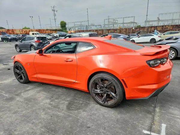 1G1FH1R78K0109679 — 2019 Chevrolet Camaro, фото 2 с аукциона Copart, Передняя часть