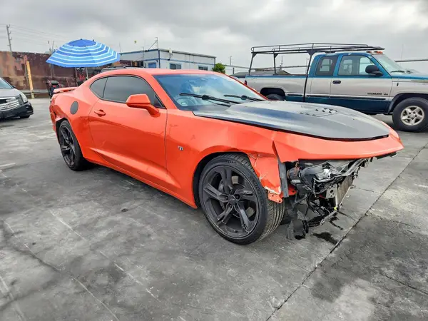 1G1FH1R78K0109679 — 2019 Chevrolet Camaro, фото 4 с аукциона Copart, Передняя часть