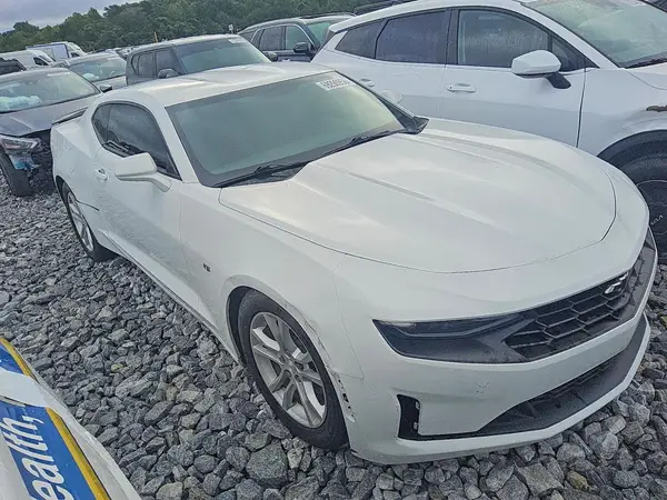 1G1FB1RX8N0123863 — 2022 Chevrolet Camaro, фото 4 с аукциона Copart 05.10.2026, Боковая часть
