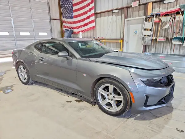 1G1FB1RX5N0114635 — 2022 Chevrolet Camaro, фото 4 с аукциона Copart, Передняя часть
