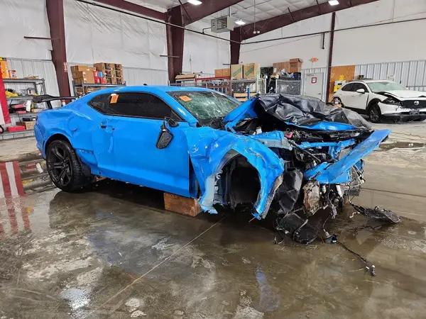 1G1FG1R74P0156119 — 2023 Chevrolet Camaro, фото 4 с аукциона Copart, Передняя часть