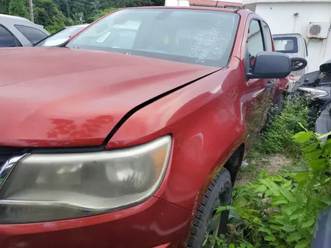 1GCHSAEA4F1231118 — 2015 Chevrolet Colorado, Боковая часть (Side), фото до ремонта