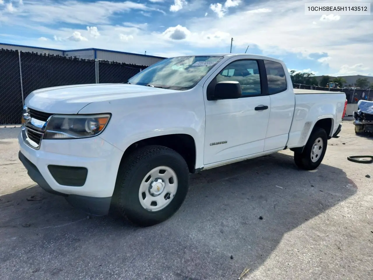 2017 Chevrolet Colorado VIN 1GCHSBEA5H1143512 фото 1
