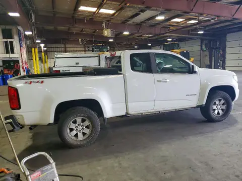 2019 Chevrolet Colorado VIN 1GCHTBEN7K1197143 фото 3