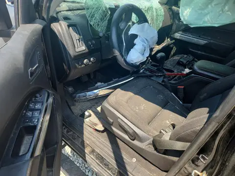 2019 Chevrolet Colorado VIN 1GCPTCE13K1161173 фото 8