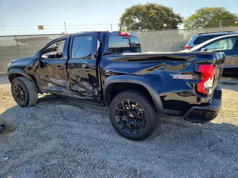 2024 Chevrolet Colorado VIN 1GCPTEEK4R1129816 фото 2