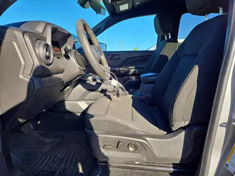 1GCPTEEK3R1294448 — 2024 Chevrolet Colorado, фото 7 с аукциона Copart, Передняя часть