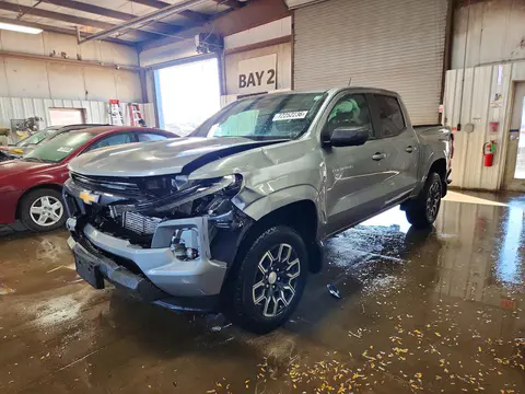 1GCPTCEK5R1210036 — 2024 Chevrolet Colorado, Передняя часть, фото до ремонта