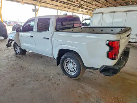 1GCPSBEK2S1119325 — 2025 Chevrolet Colorado, фото 2 с аукциона Copart 30.09.2026, Передняя часть