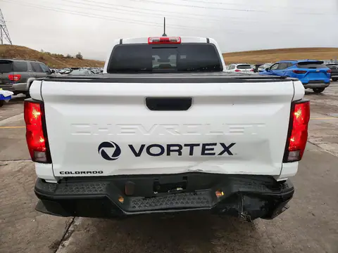 1GCPTBEK9T1150568 — 2026 Chevrolet Colorado, Задняя часть, фото до ремонта