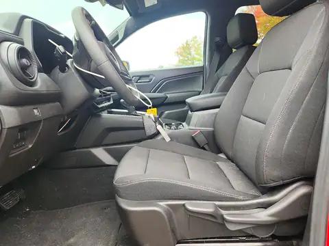 1GCPTEEK2T1234278 — 2026 Chevrolet Colorado, фото 7 с аукциона Copart, Сторона