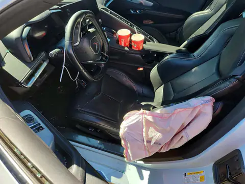 1G1YA2B44R5104623 — 2024 Chevrolet Corvette, фото 7 с аукциона Copart, Передняя часть