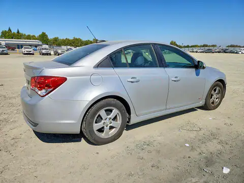 1G1PE5SB2G7138578 — 2016 Chevrolet Cruze Limited, фото 3 с аукциона Copart 13.10.2026, Передняя часть