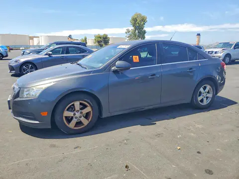 1G1PC5SB6D7168975 — 2013 Chevrolet Cruze, Передняя часть (Front End), фото до ремонта