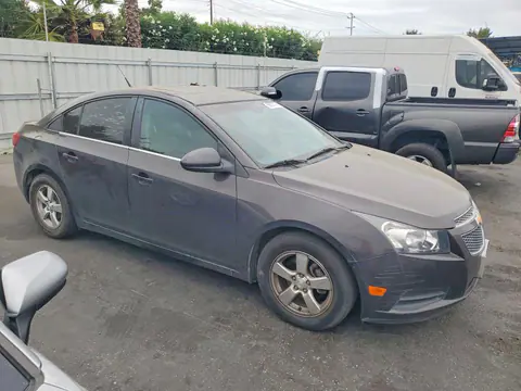 2014 Chevrolet Cruze VIN 1G1PC5SBXE7220867 фото 4