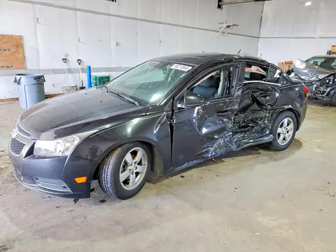 1G1PC5SBXE7429784 — 2014 Chevrolet Cruze, Боковая часть (Side), фото до ремонта
