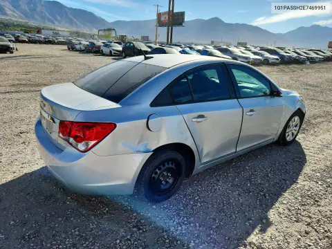 2014 Chevrolet Cruze Ls VIN 1G1PA5SH2E7469951 фото 3