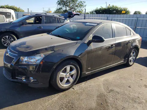 1G1PC5SB5E7412486 — 2014 Chevrolet Cruze, Мелкие вмятины и царапины (Minor Dent/Scratches), фото до ремонта