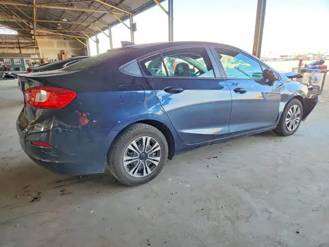 2016 Chevrolet Cruze VIN 1G1BC5SM8G7317953 фото 3