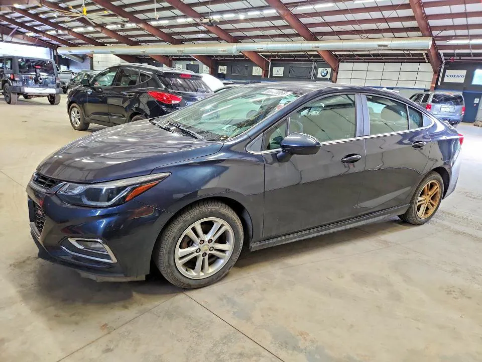 2016 Chevrolet Cruze VIN 1G1BE5SM5G7260184 фото 1