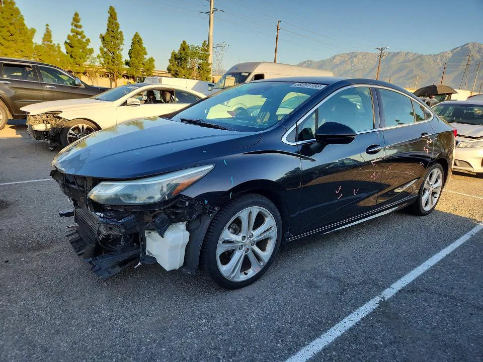 2016 Chevrolet Cruze VIN 1G1BG5SM7G7303613 фото 1