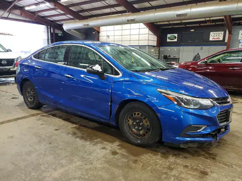 2017 Chevrolet Cruze VIN 1G1BF5SM2H7200555 фото 4