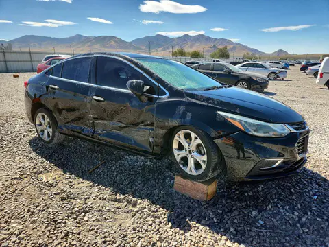 2017 Chevrolet Cruze VIN 1G1BF5SM2H7104148 фото 4