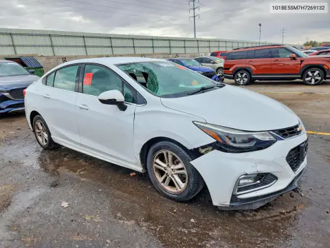 2017 Chevrolet Cruze Lt VIN 1G1BE5SM7H7269132 фото 4