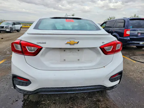 2017 Chevrolet Cruze Lt VIN 1G1BE5SM7H7269132 фото 6