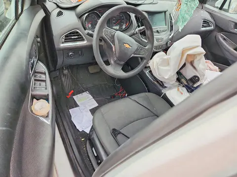 2017 Chevrolet Cruze Lt VIN 1G1BE5SM7H7269132 фото 8